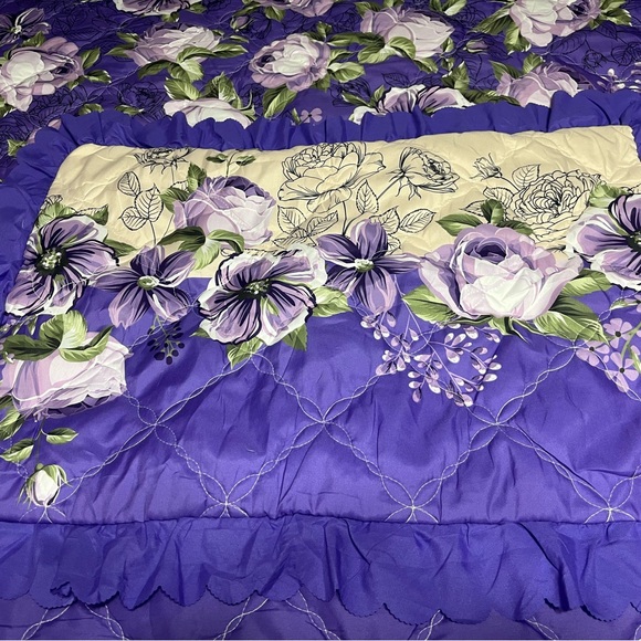 Marisol
3Pcs Ruffles - Picture 4 of 9